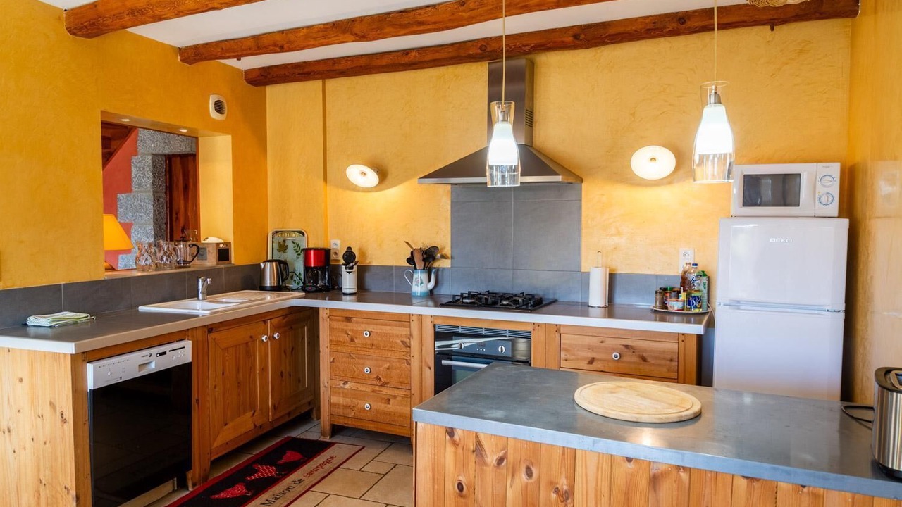 Photo of Kitchen in Nasbinals