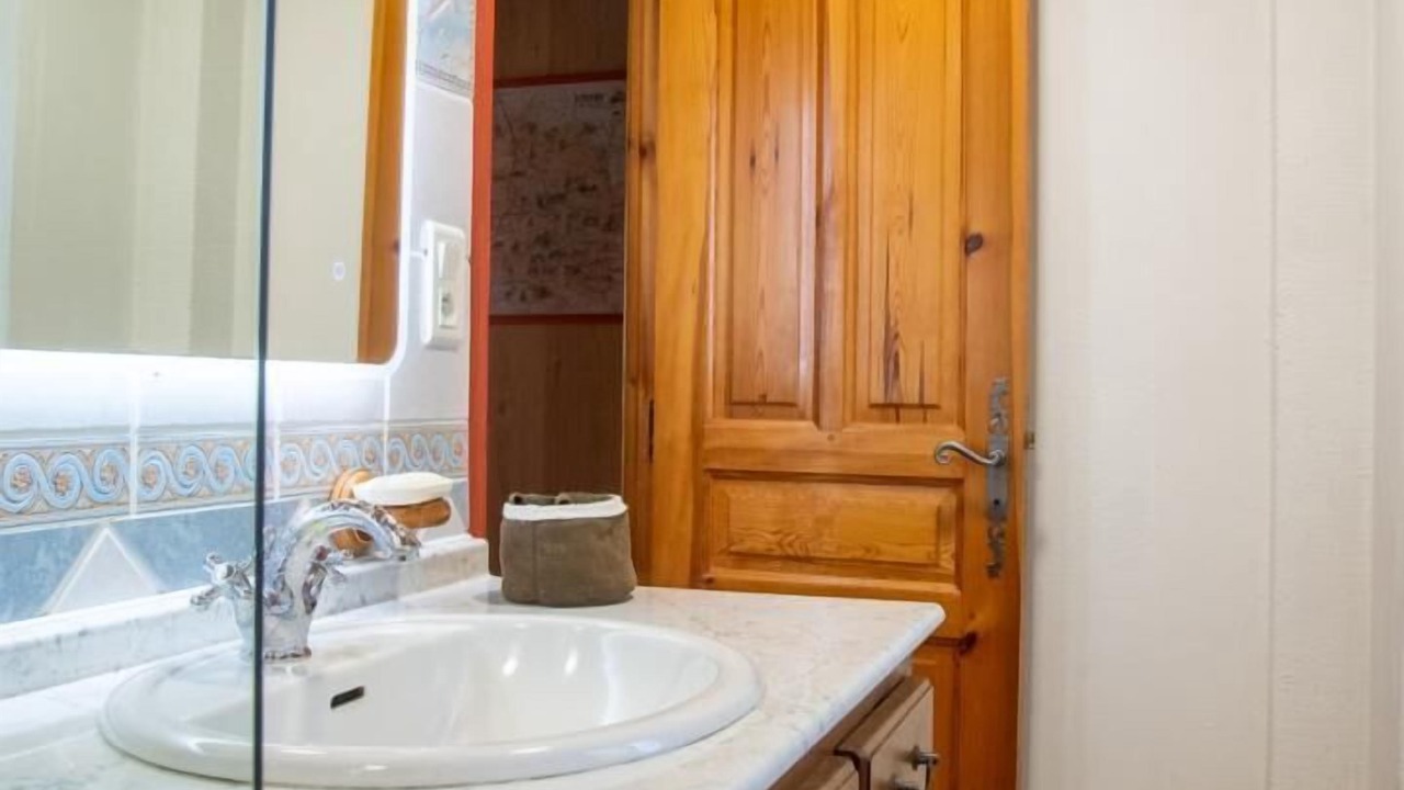 Photo of Bathroom in Noalhac