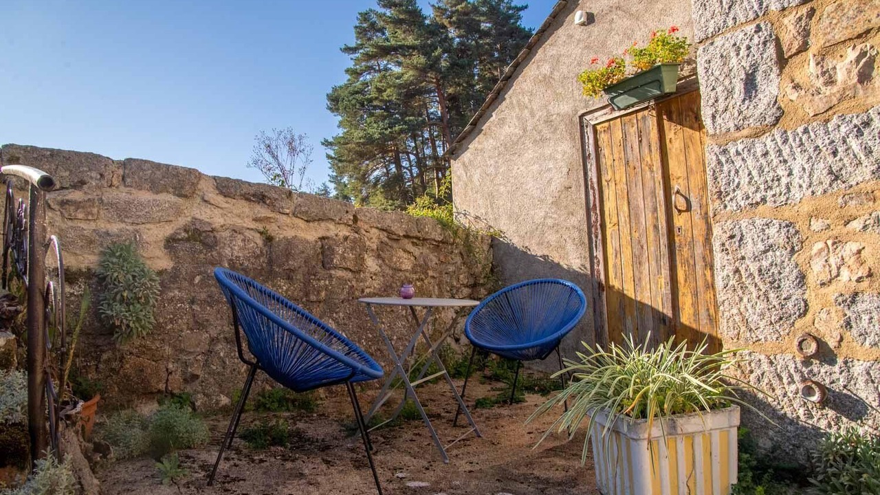 Photo of Patio Balcony in Noalhac