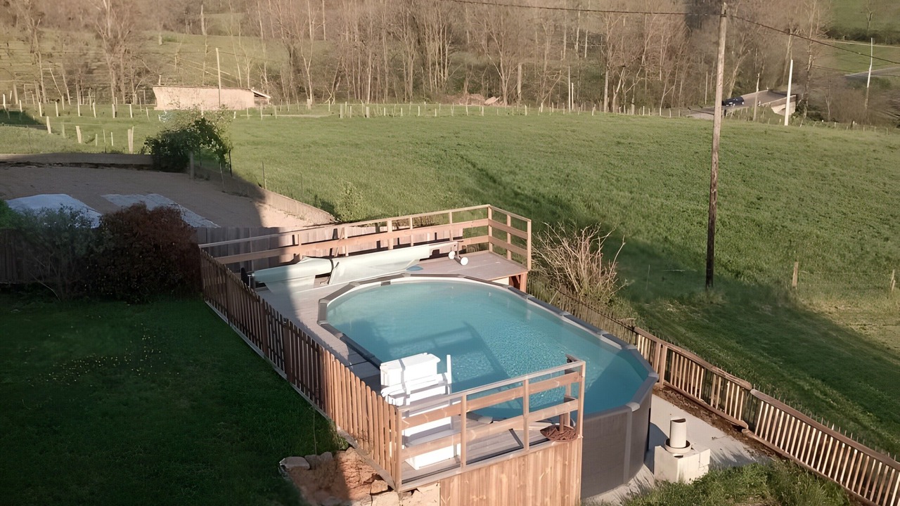 Photo of Outdoor in Saint-Martin-Lestra