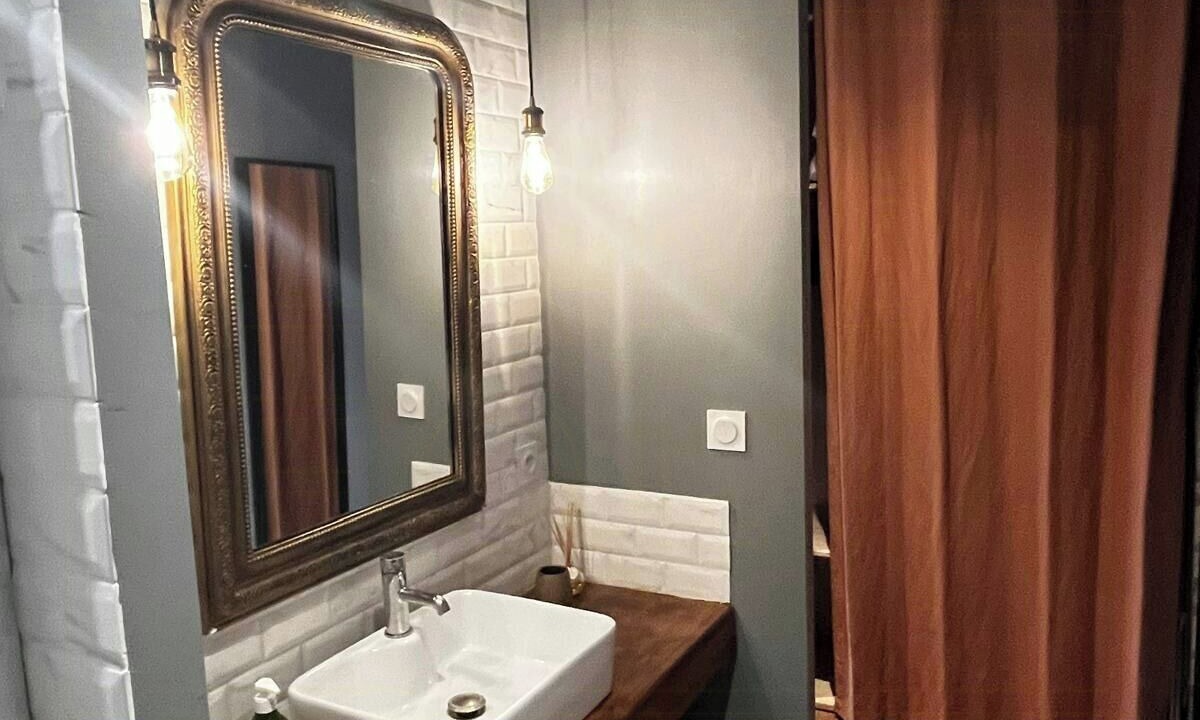 Photo of Bathroom in Puy-Saint-Martin