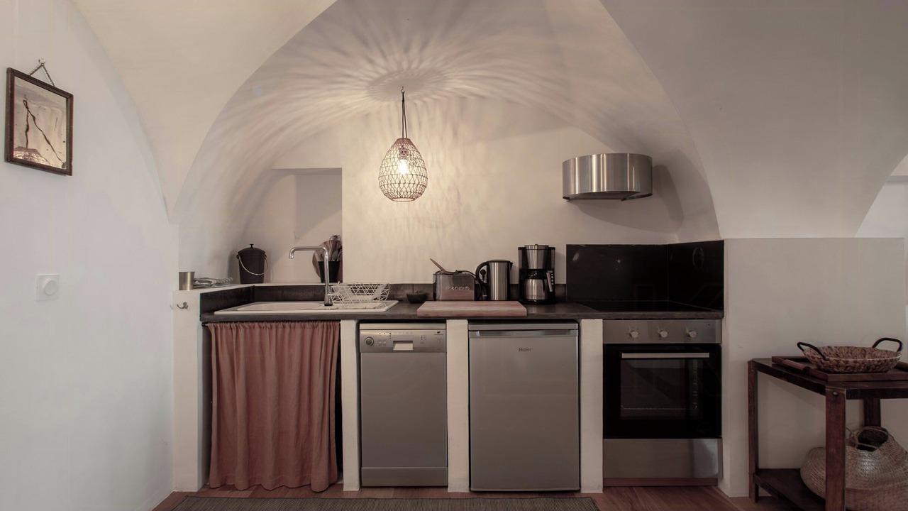 Photo of Kitchen in Puy-Saint-Martin
