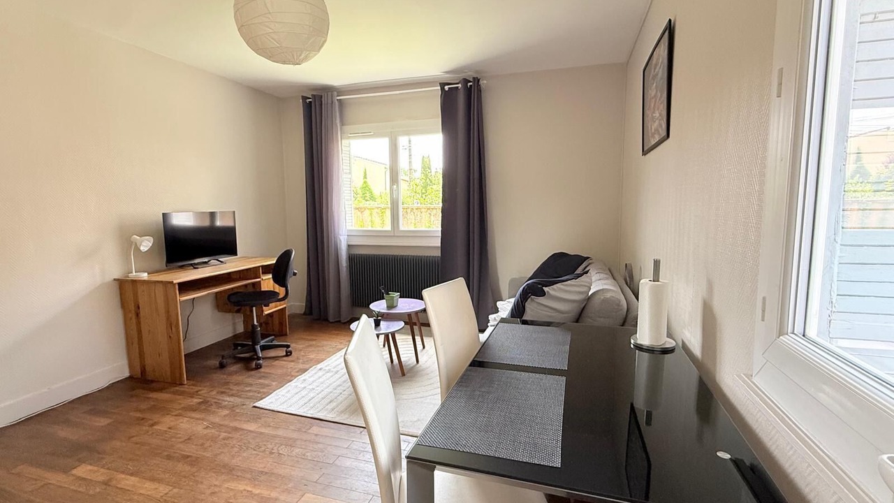 Photo of Livingroom in Charnay-les-Macon