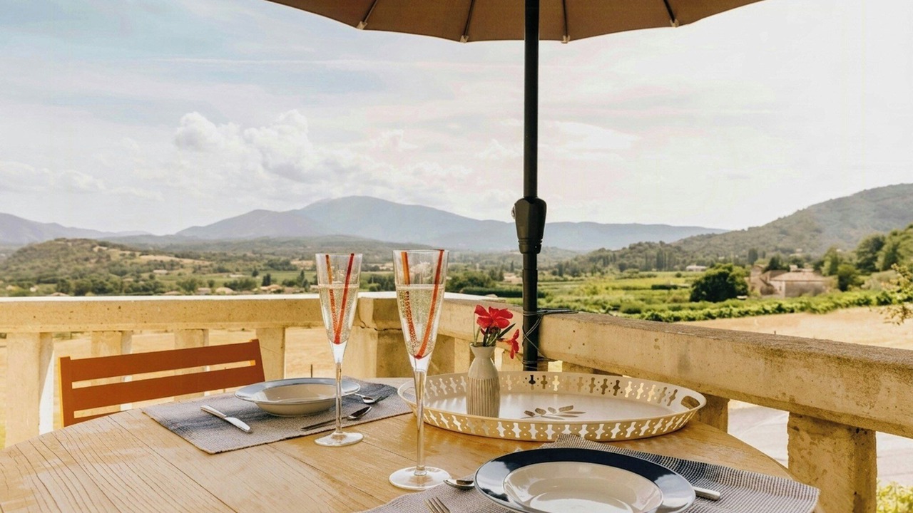 Photo of Outdoor in Crestet