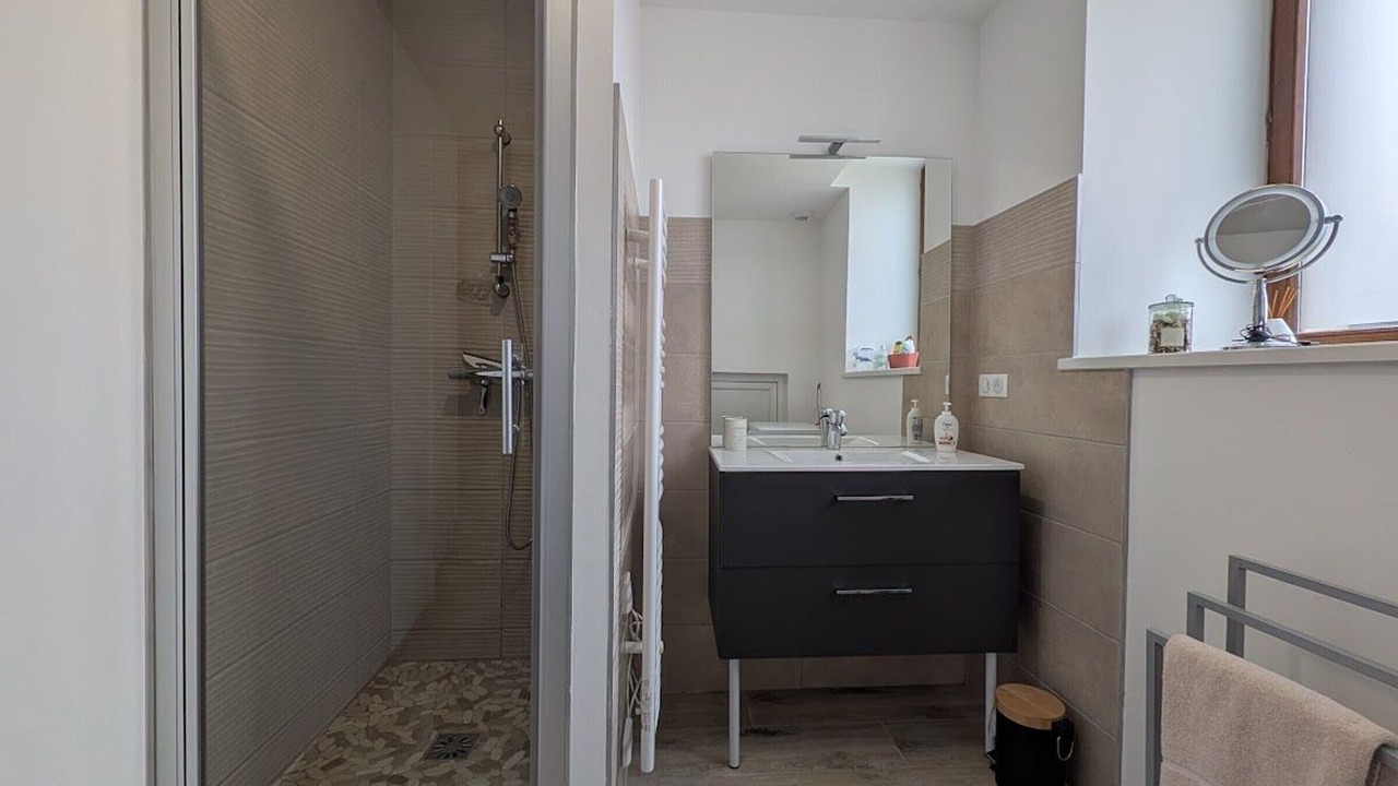 Photo of Bathroom in Coussey