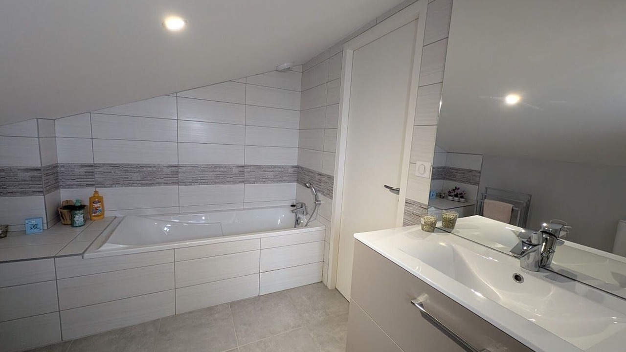 Photo of Bathroom in Coussey