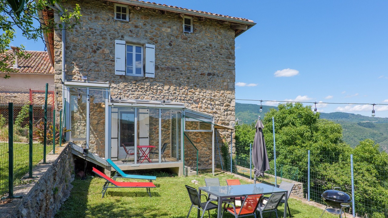 Photo of Outdoor in Fabras