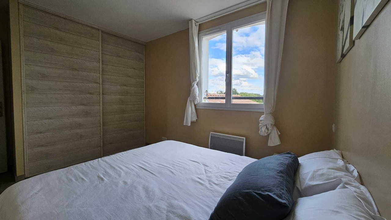 Photo of Bedroom in Cugnaux