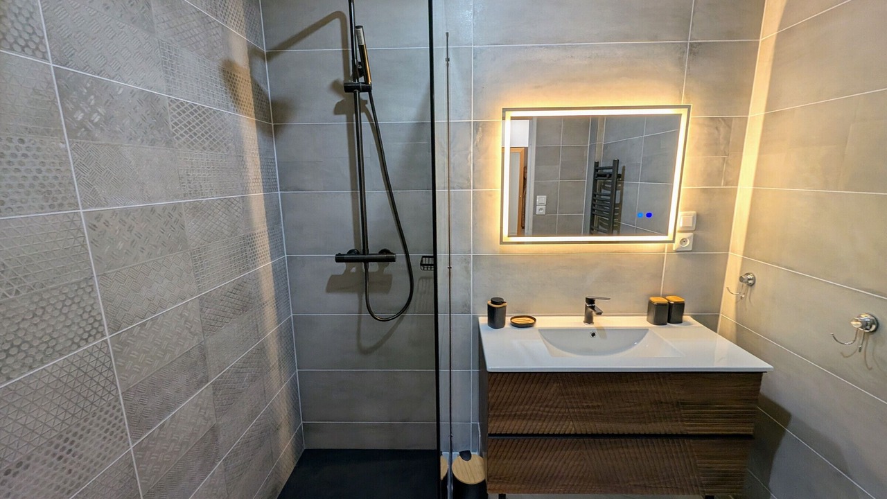 Photo of Bathroom in Luxeuil-les-Bains