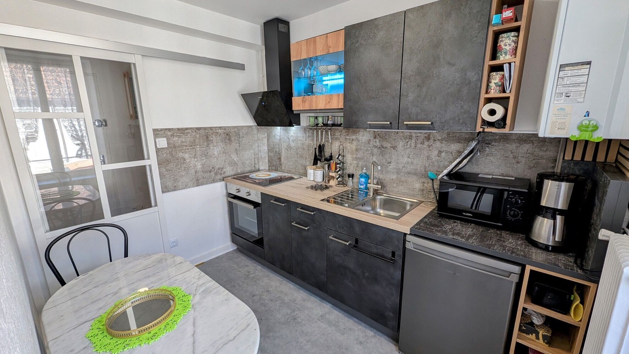 Photo of Kitchen in Luxeuil-les-Bains