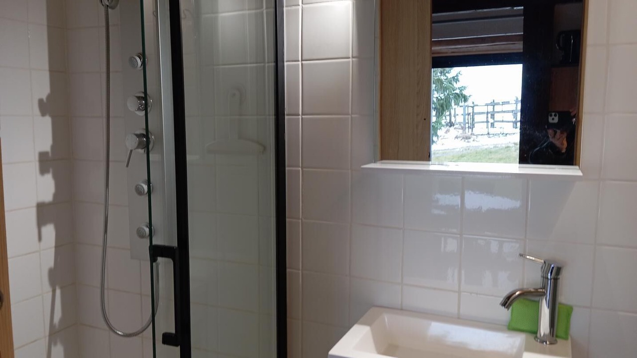 Photo of Bathroom in Nasbinals