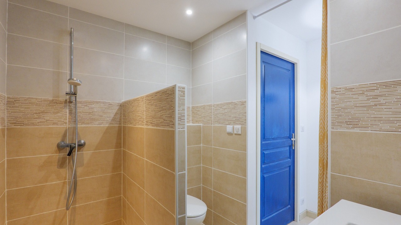 Photo of Bathroom in Gras
