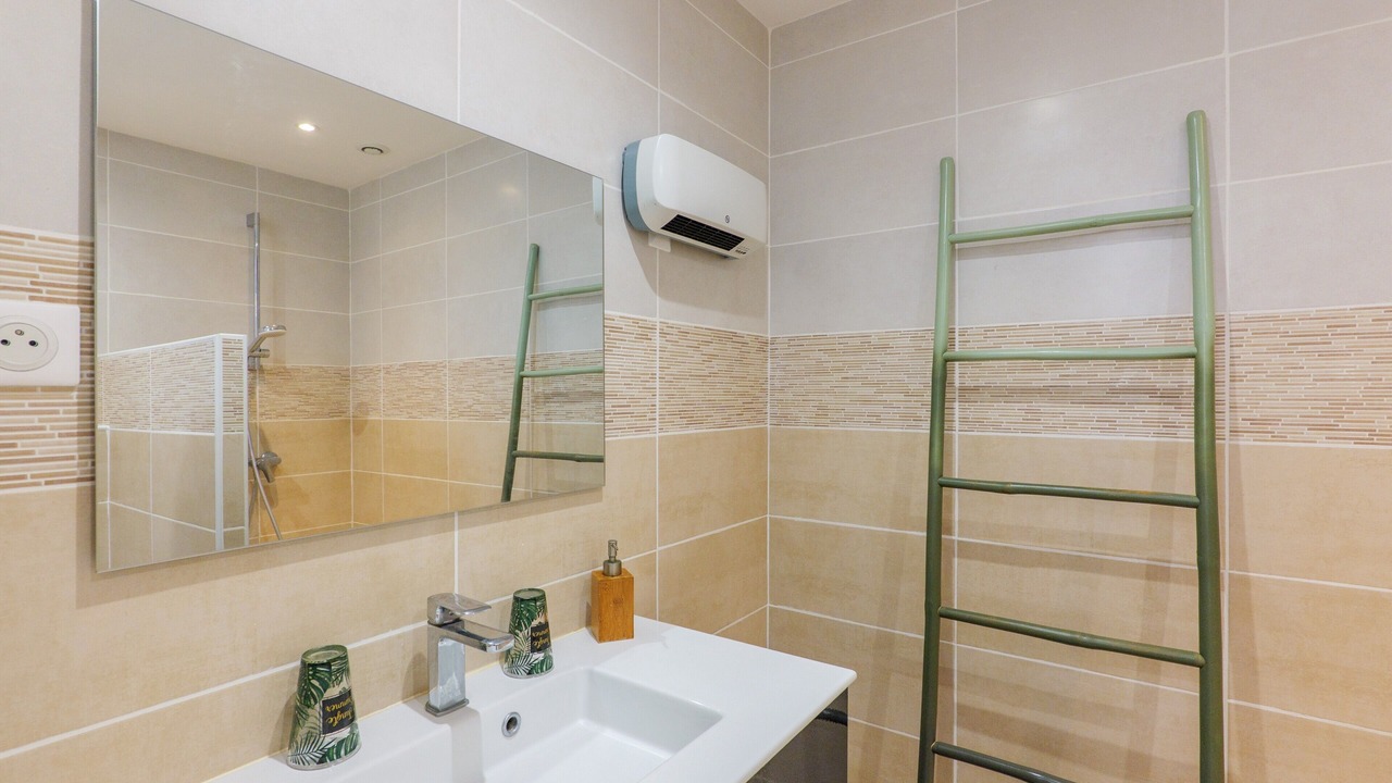 Photo of Bathroom in Gras