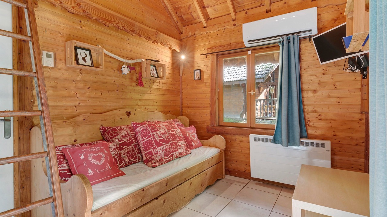 Photo of Livingroom in Vaulnaveys-le-Bas