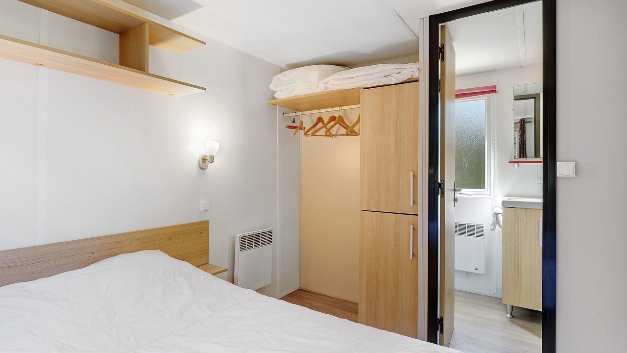 Photo of Bedroom in Vaulnaveys-le-Bas