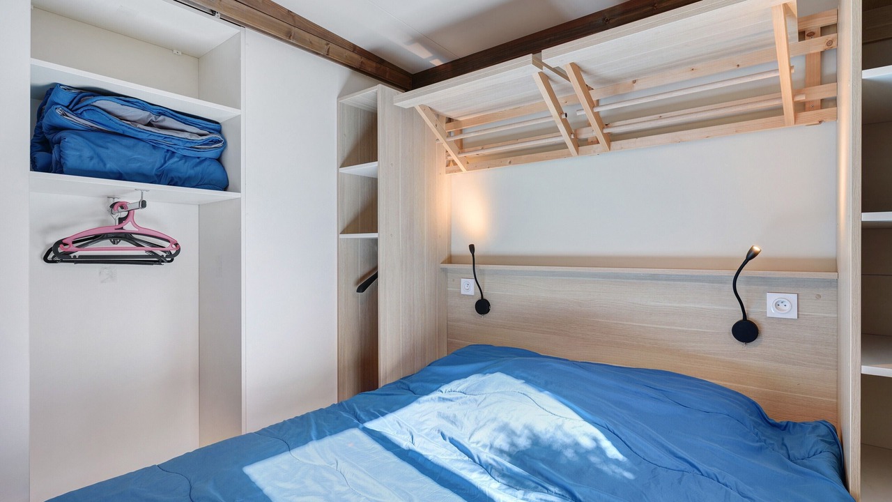 Photo of Bedroom in Vaulnaveys-le-Bas