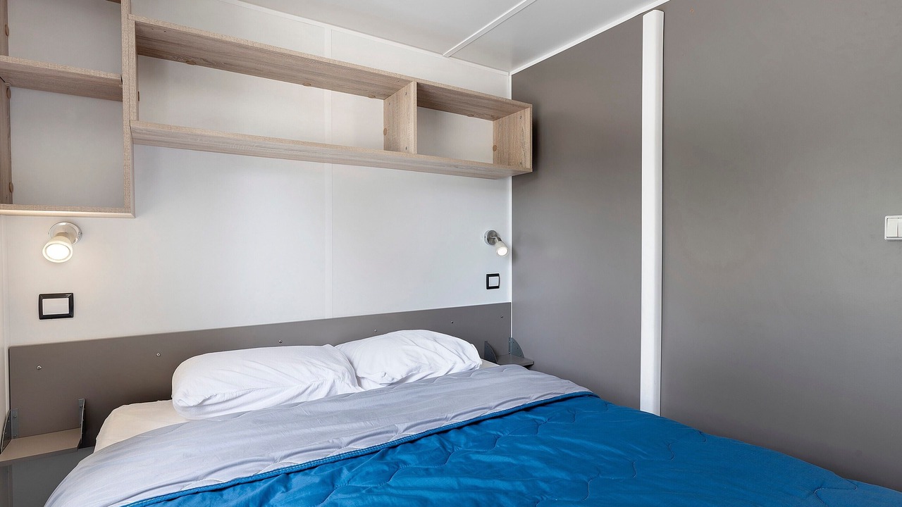 Photo of Bedroom in Vaulnaveys-le-Bas