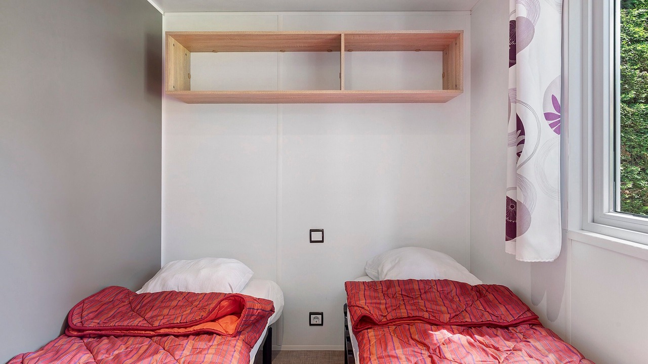 Photo of Bedroom in Vaulnaveys-le-Bas