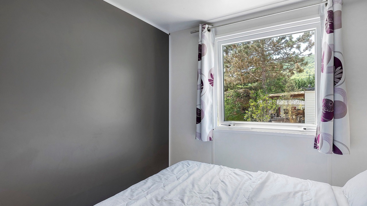 Photo of Bedroom in Vaulnaveys-le-Bas
