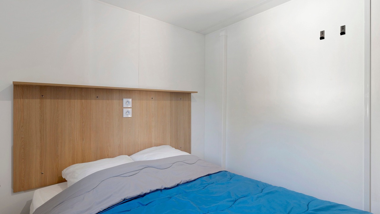 Photo of Bedroom in Vaulnaveys-le-Bas