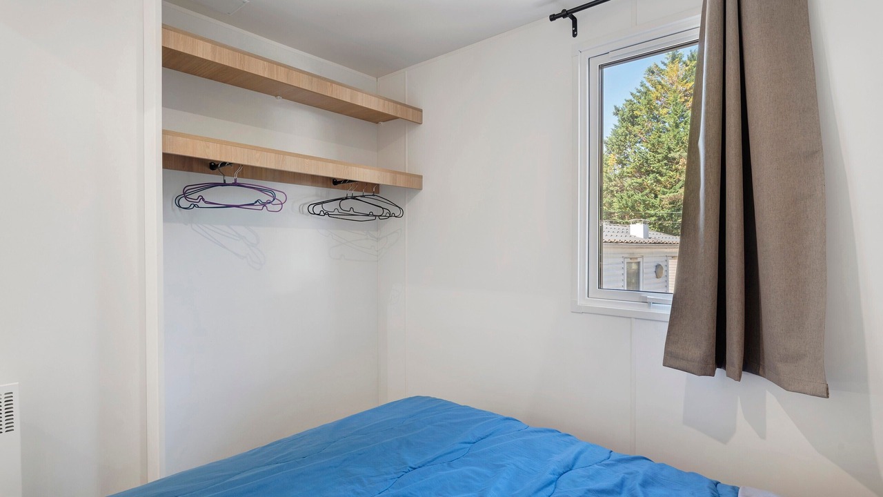 Photo of Bedroom in Vaulnaveys-le-Bas