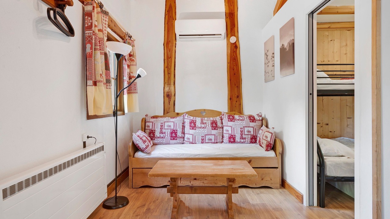 Photo of Bedroom in Vaulnaveys-le-Bas