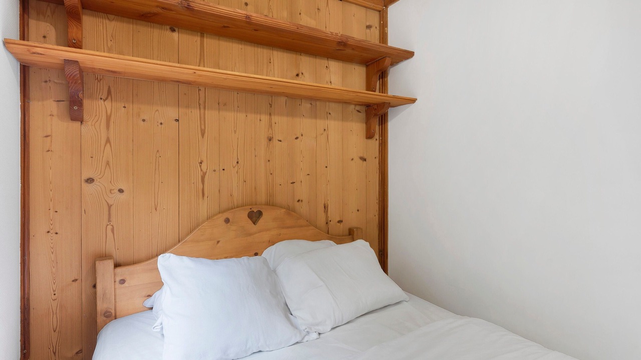 Photo of Bedroom in Vaulnaveys-le-Bas