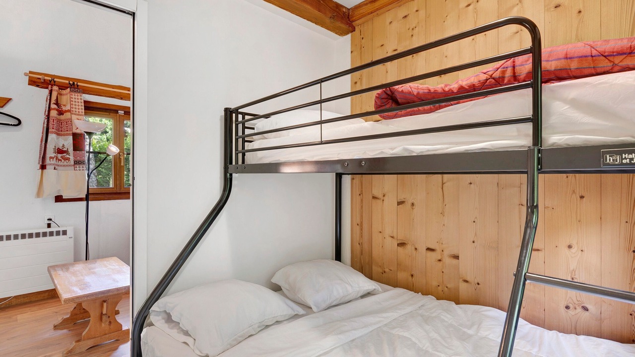 Photo of Bedroom in Vaulnaveys-le-Bas