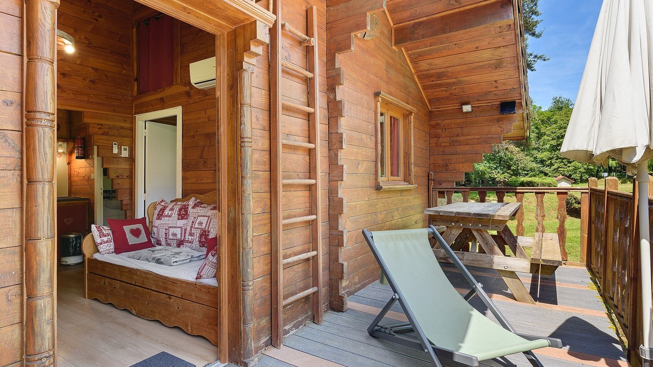 Photo of Patio Balcony in Vaulnaveys-le-Bas