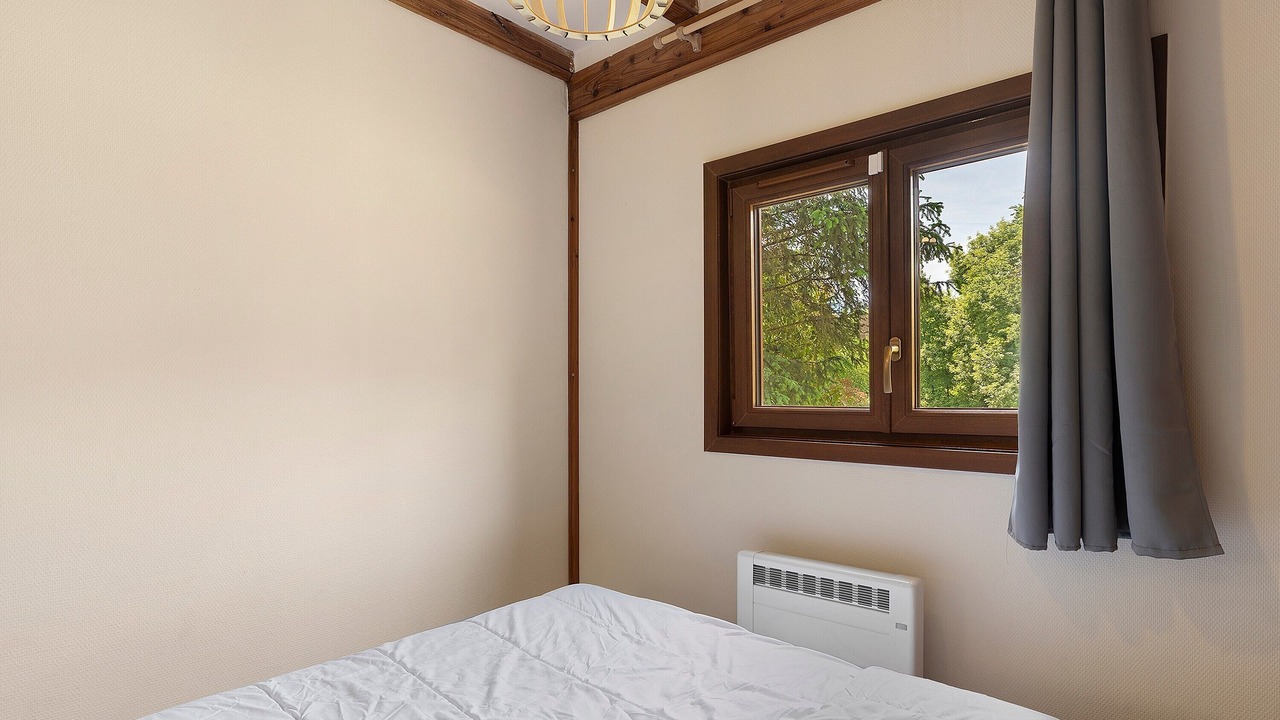 Photo of Bedroom in Vaulnaveys-le-Bas