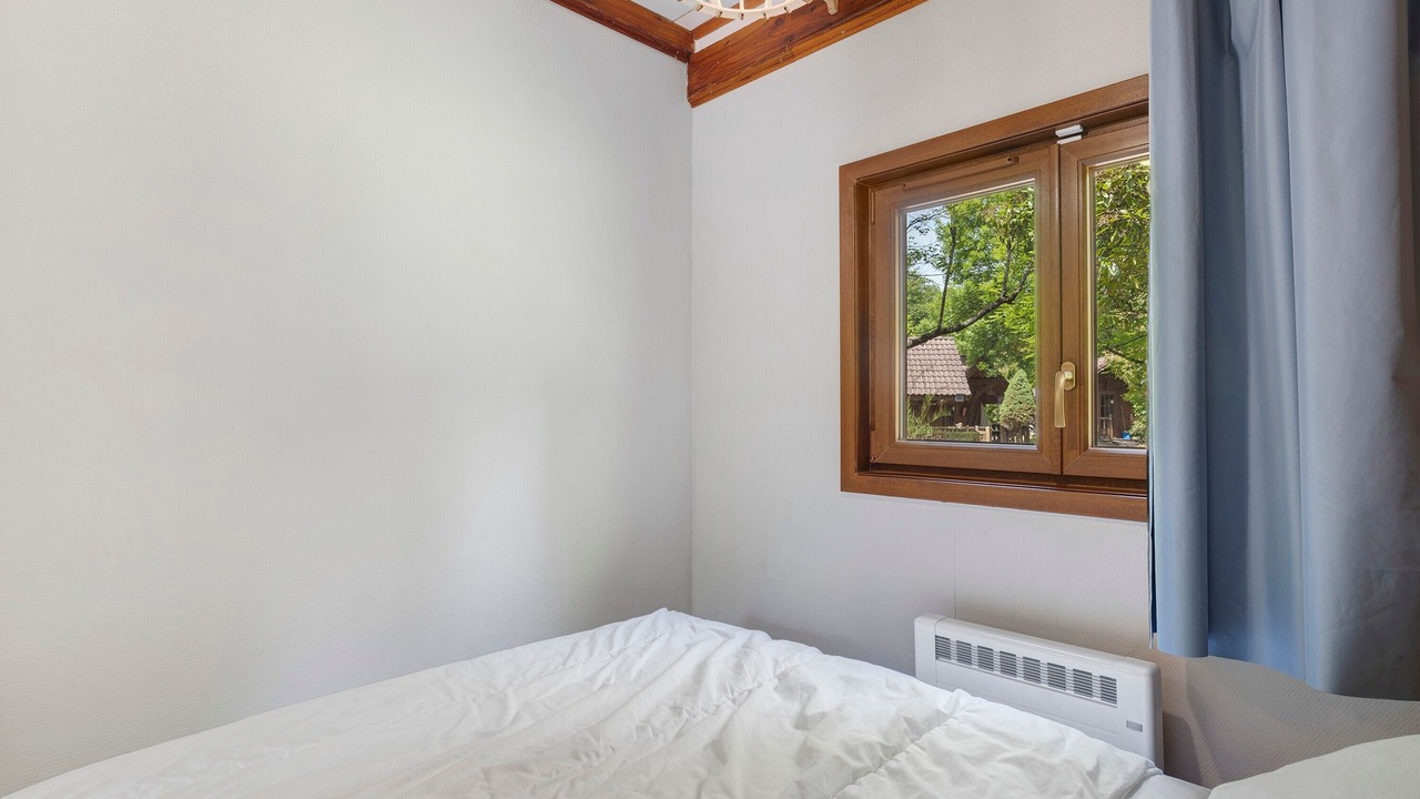 Photo of Bedroom in Vaulnaveys-le-Bas