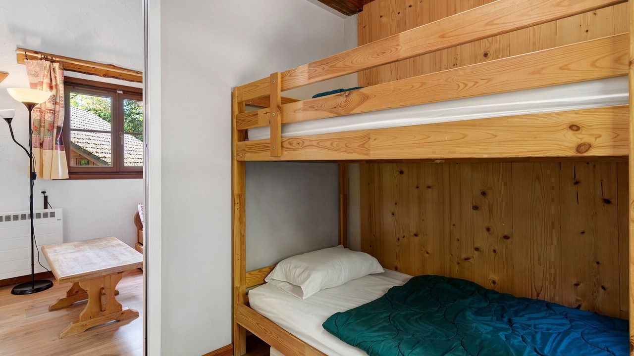 Photo of Bedroom in Vaulnaveys-le-Bas