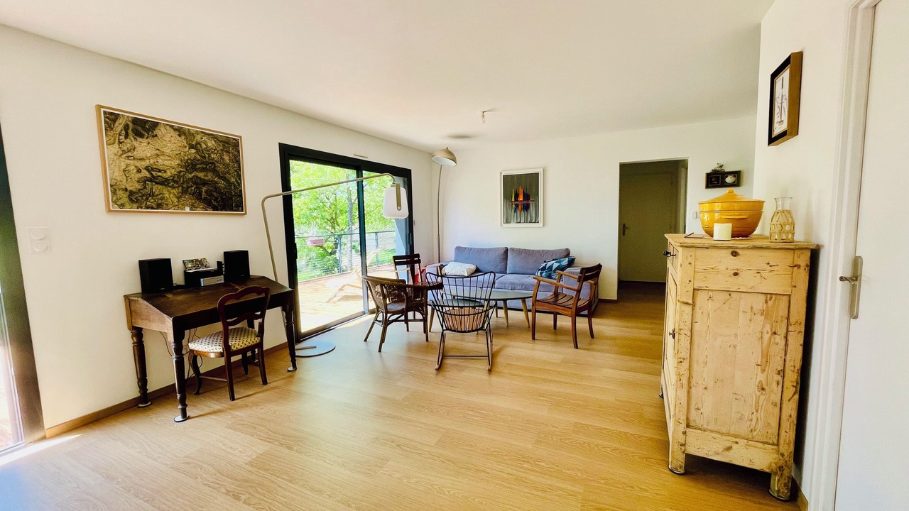 Photo of Livingroom in Souspierre