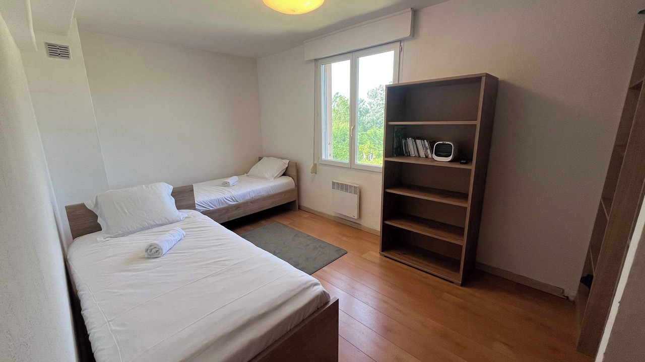 Photo of Bedroom in Montrabe