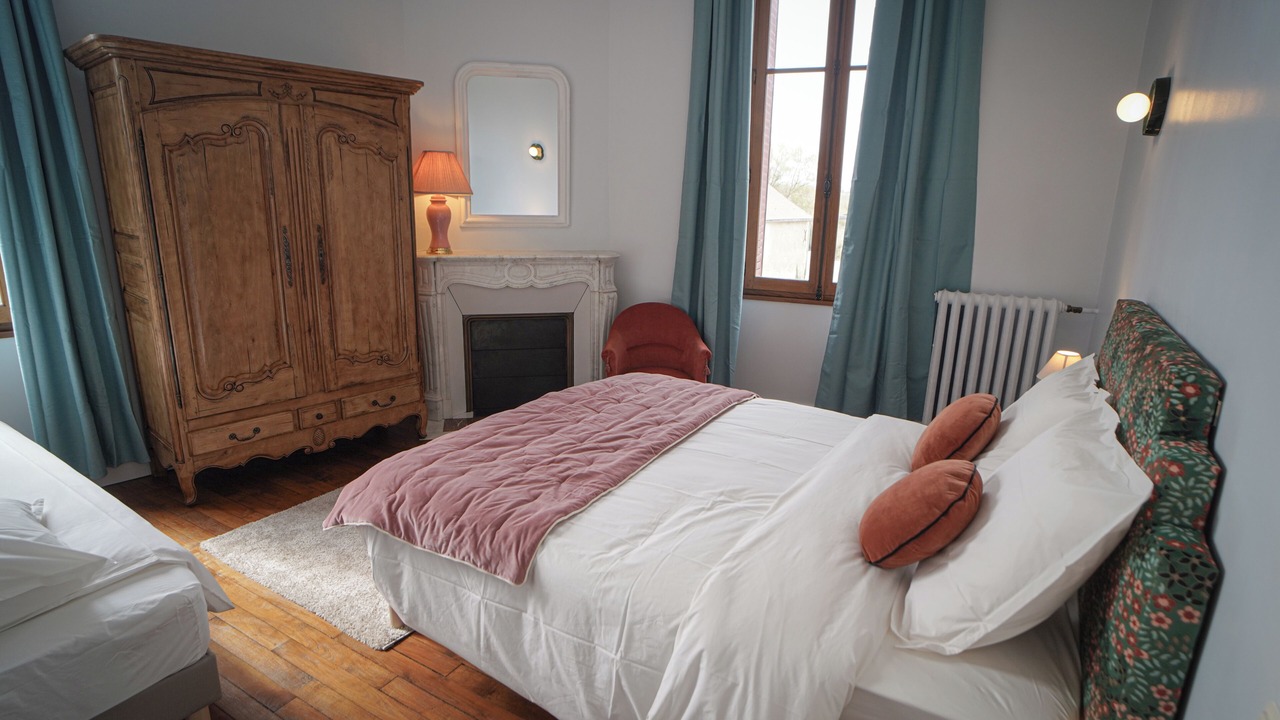 Photo of Bedroom in Leugny