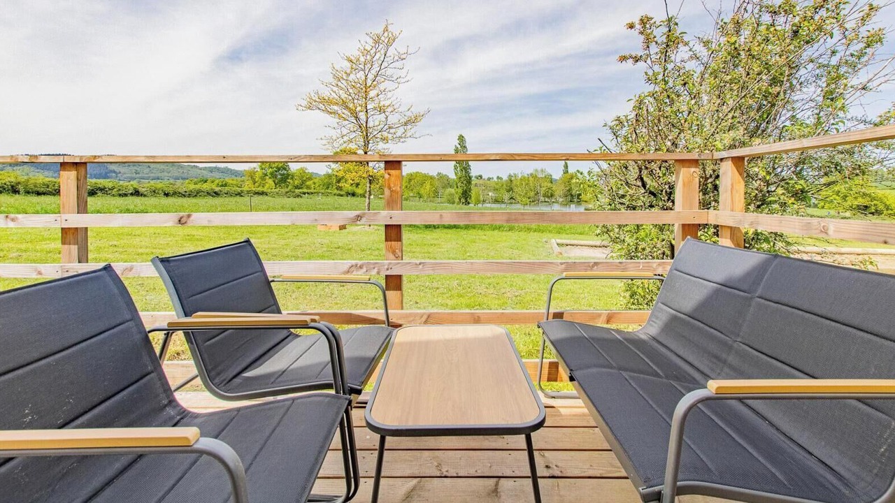 Photo of Patio Balcony in Thil-sur-Arroux