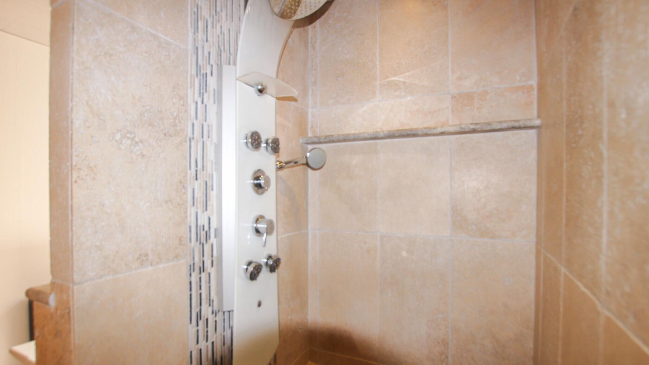 Photo of Bathroom in Villes-sur-Auzon
