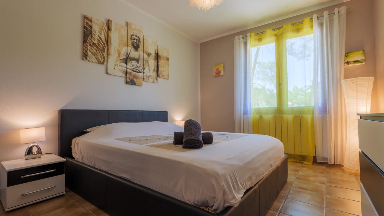 Photo of Bedroom in Aubenas