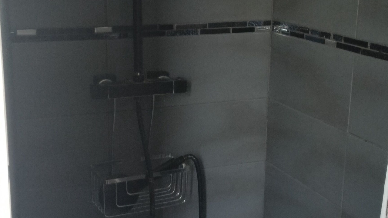 Photo of Bathroom in Valaurie