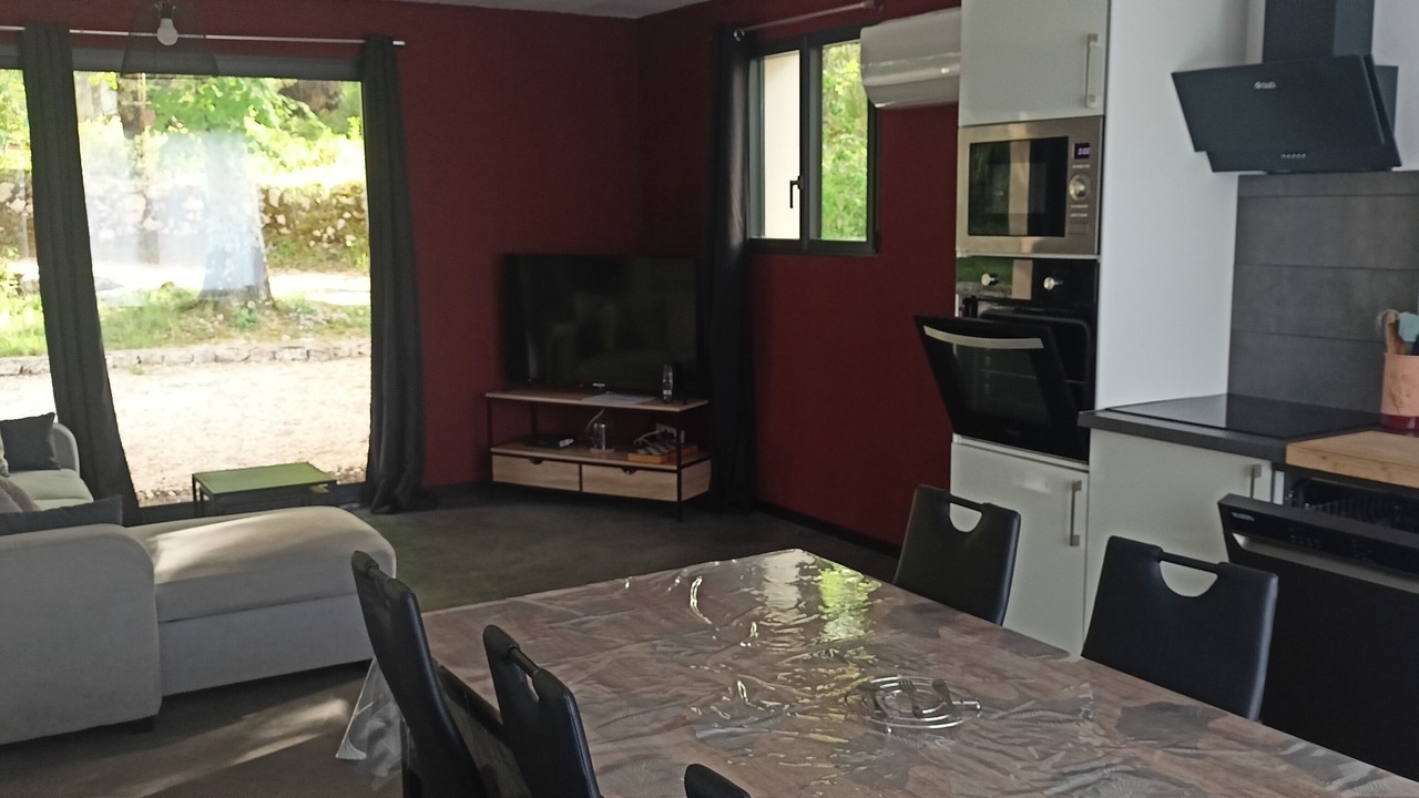 Photo of Kitchen in Valaurie