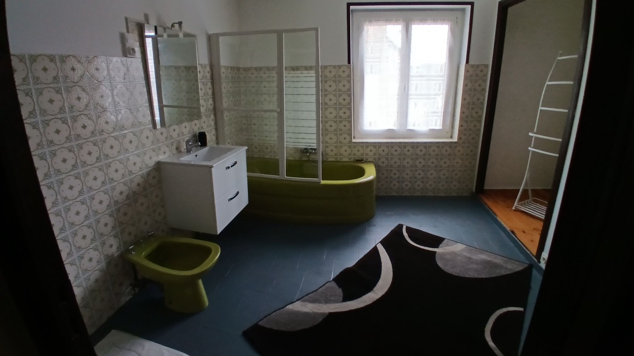 Photo of Bathroom in Escamps