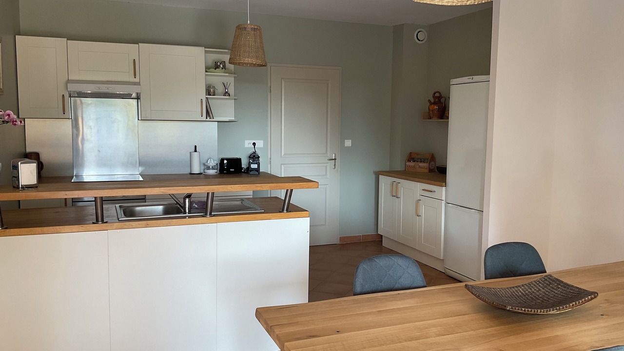 Photo of Kitchen in Puymeras