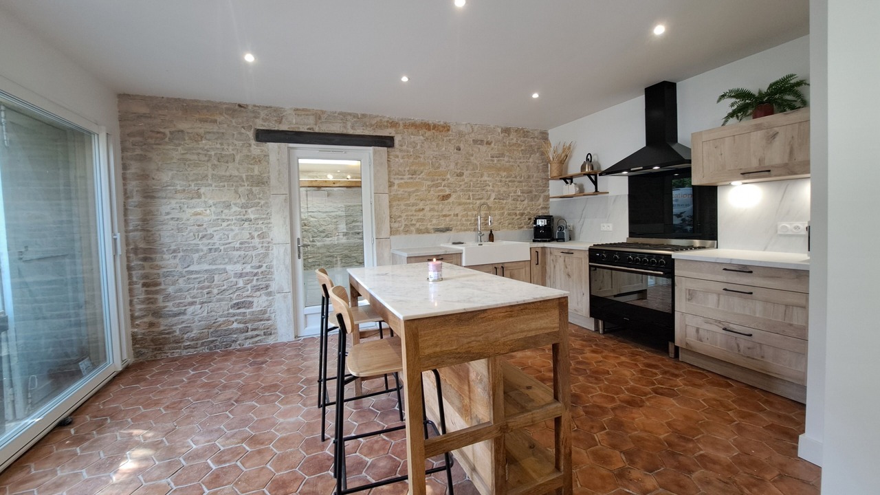 Photo of Kitchen in Ruffey-les-Beaune