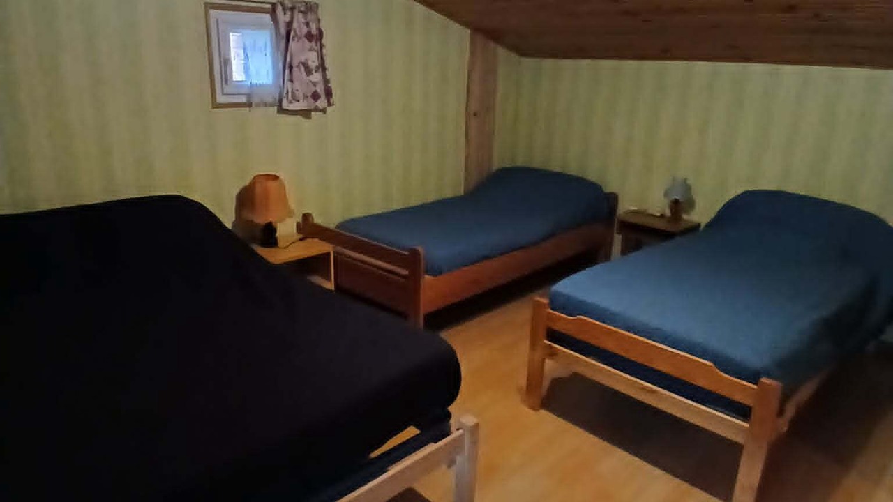 Photo of Bedroom in Saint-Privat-du-Dragon