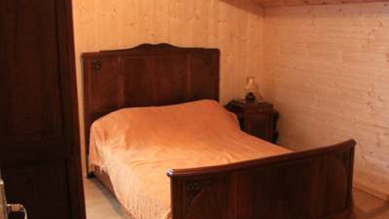 Photo of Bedroom in Saint-Privat-du-Dragon