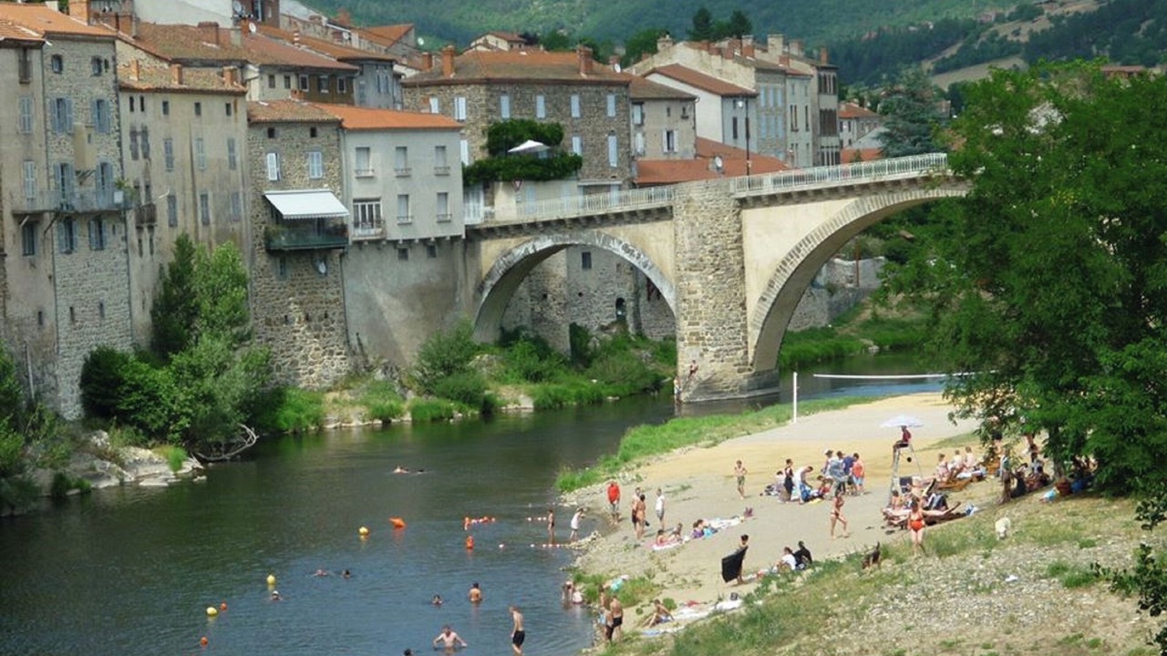 Photo of Others in Saint-Privat-du-Dragon