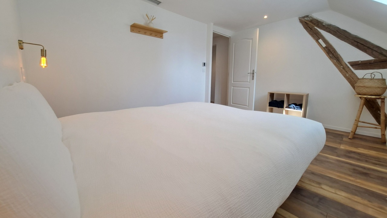 Photo of Bedroom in Ruffey-les-Beaune