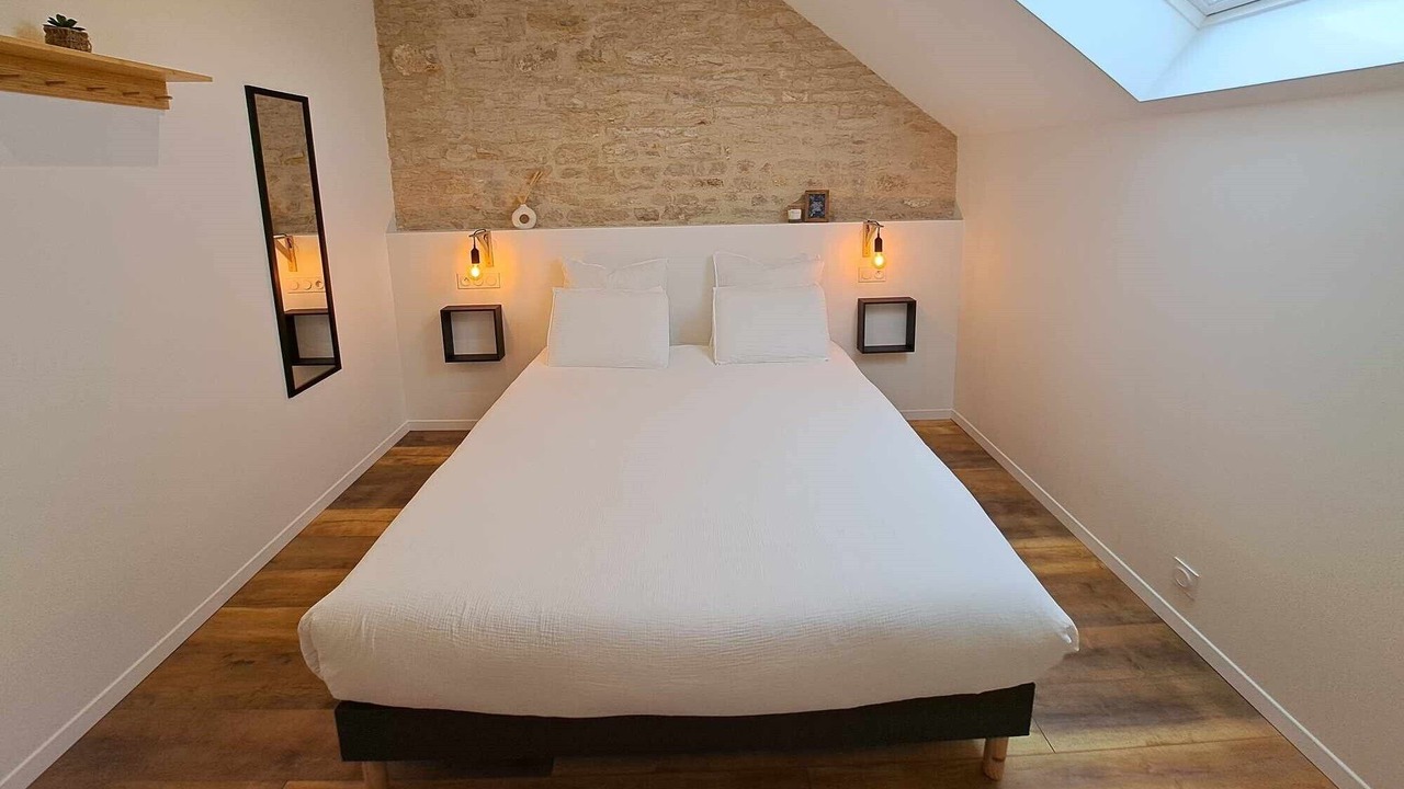 Photo of Bedroom in Ruffey-les-Beaune