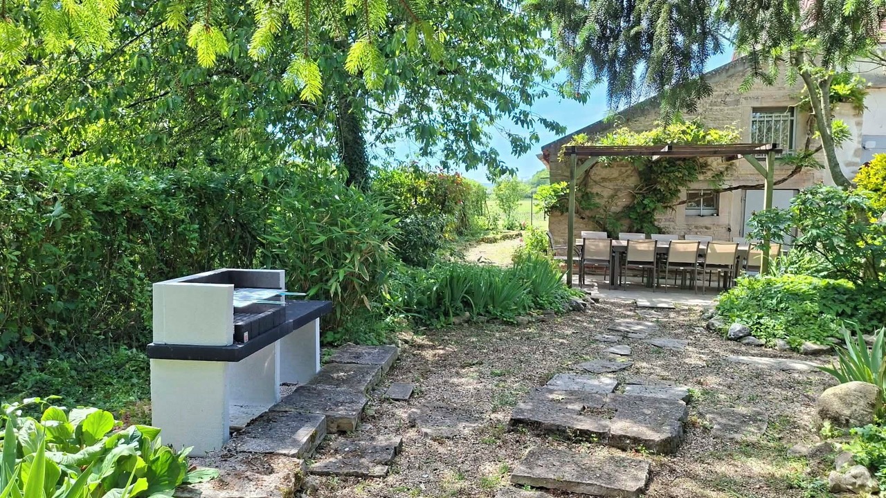 Photo of Outdoor in Ruffey-les-Beaune