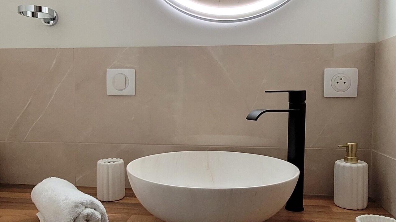 Photo of Bathroom in Soulages